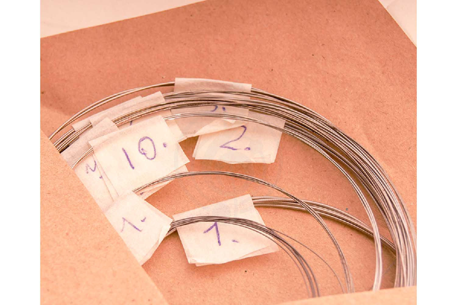 Струны для гуслей Гусельник GU-72.35.13.00000 - Комплект струн для гуслей Псковские - фото 2