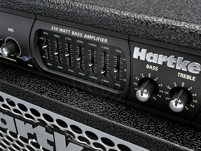 Комбоусилитель для бас-гитары HARTKE HyDrive 115C комбоусилитель 250W, 1х15'' коаксил. драйвер 300W, 1" ВЧ драйвер - фото 3