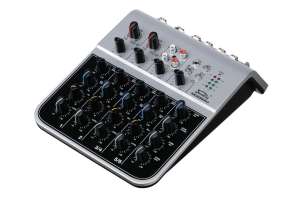 Изображение Soundking MIX02AU - Мини-микшерный пульт, 6 каналов, USB