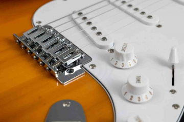 Электрогитара Stratocaster  - фото 7